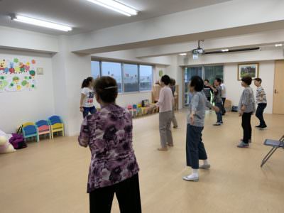 雨が降ってもみんな集合。