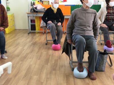 キラキラわかばの会　2023年2月14日　丸岡先生、さつき先生と歌おう　