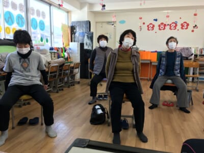 キラキラわかばの会　2023年2月28日　丸岡先生、さつき先生と歌おう　