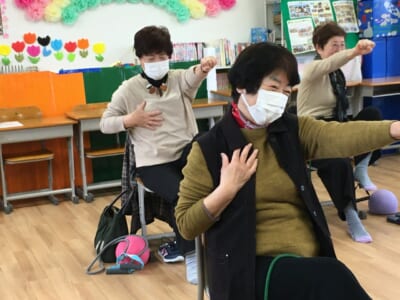 キラキラわかばの会　2023年4月25日　古本先生、さつき先生と歌おう