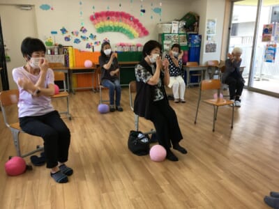 キラキラわかばの会　2023年7月11日　古本先生、さつき先生と歌おう